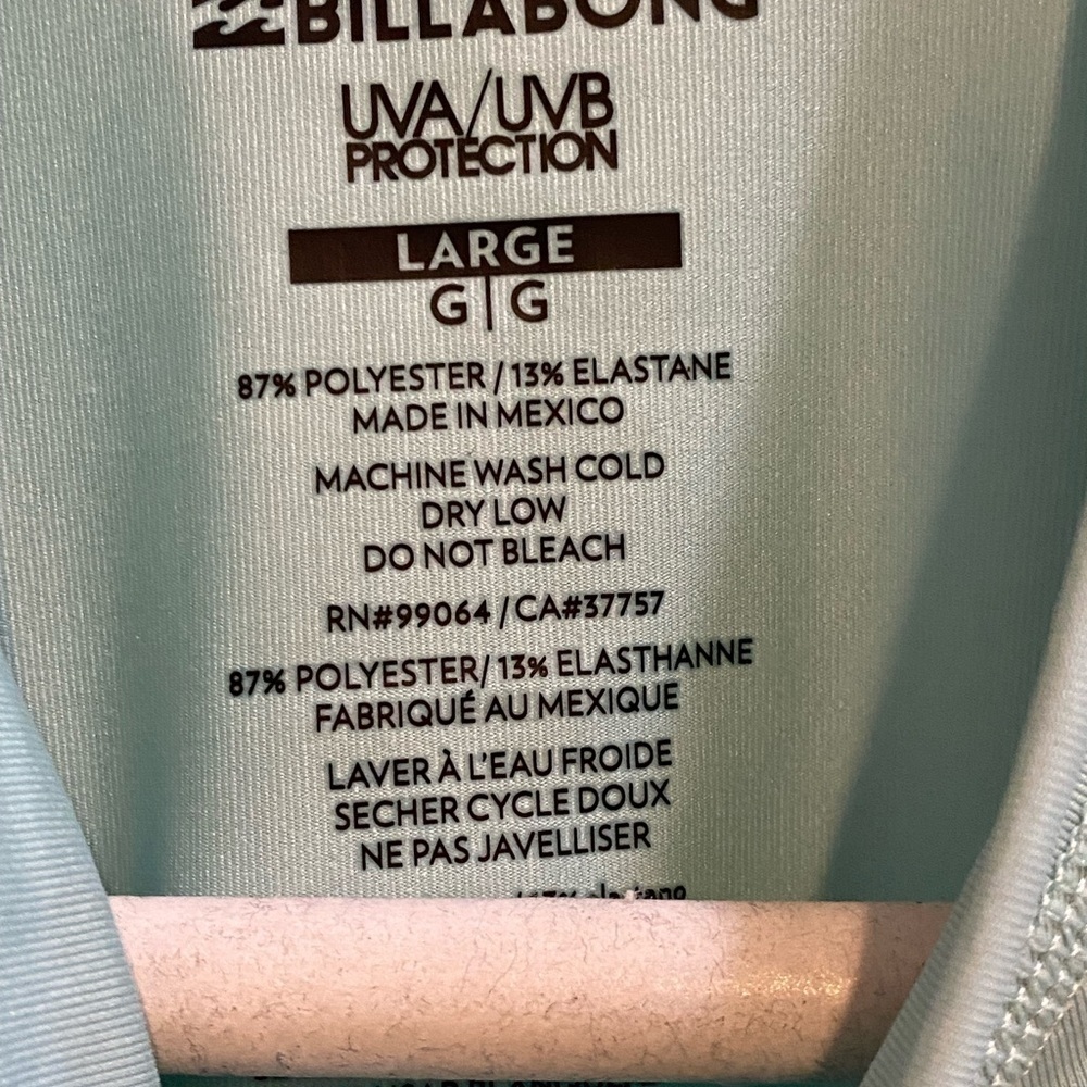 Billabong UPF 50 Rashguard Top Sz L (Girls) S women NWT - Picture 3 of 6